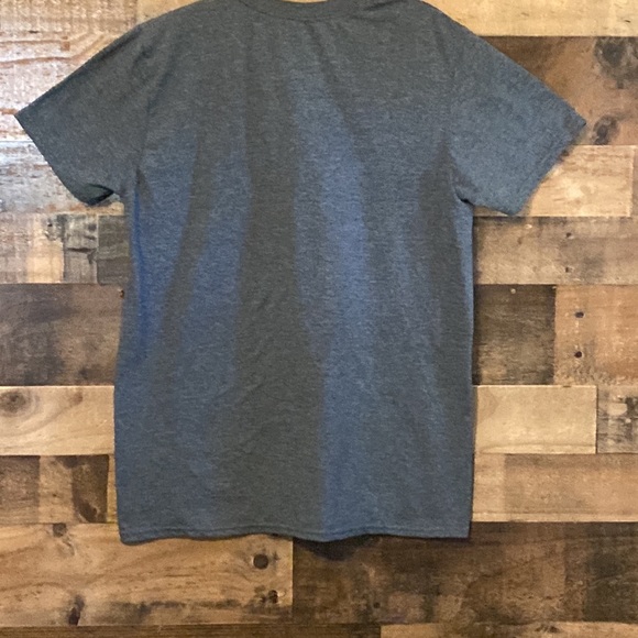 NWOT FORD MOTOR COMPANY gray t-shirt - Picture 2 of 2